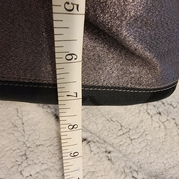 Coach purse - Picture 3 of 13